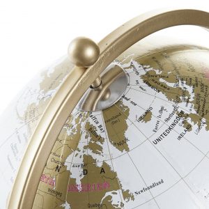 Globo Terrestre em Metal Globo em Metal Branco e Dourado