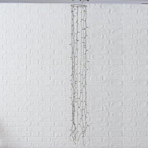 Cascata de Luzes LED - 160 L Bonita cascata de luxes led 160 Luzes 1.90 Mts de comprimento Fio Verde Escuro Com Timer