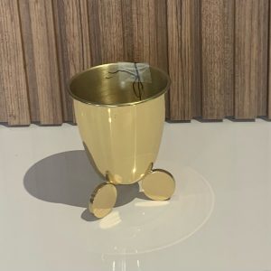 Copo/Jarra em Latão com 3 Pés - Grande Bonito Copo/Jarra em Latão Dourado Brilho
