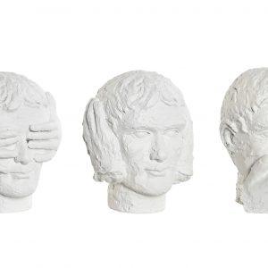 Conj. 3 Estatuetas Brancas Resina - Rostos Bonitas e originais estatuetas Conjunto de 3 peças Material: Resina