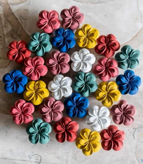 Flor Gesso Iva Viana – Violeta #6033 (Verde/Azul Petróleo)