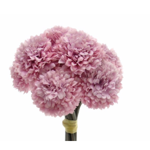 Ramo de Crisântemos – Rosa Bonito ramo de flores artificiais, mas com toque e aspeto natural