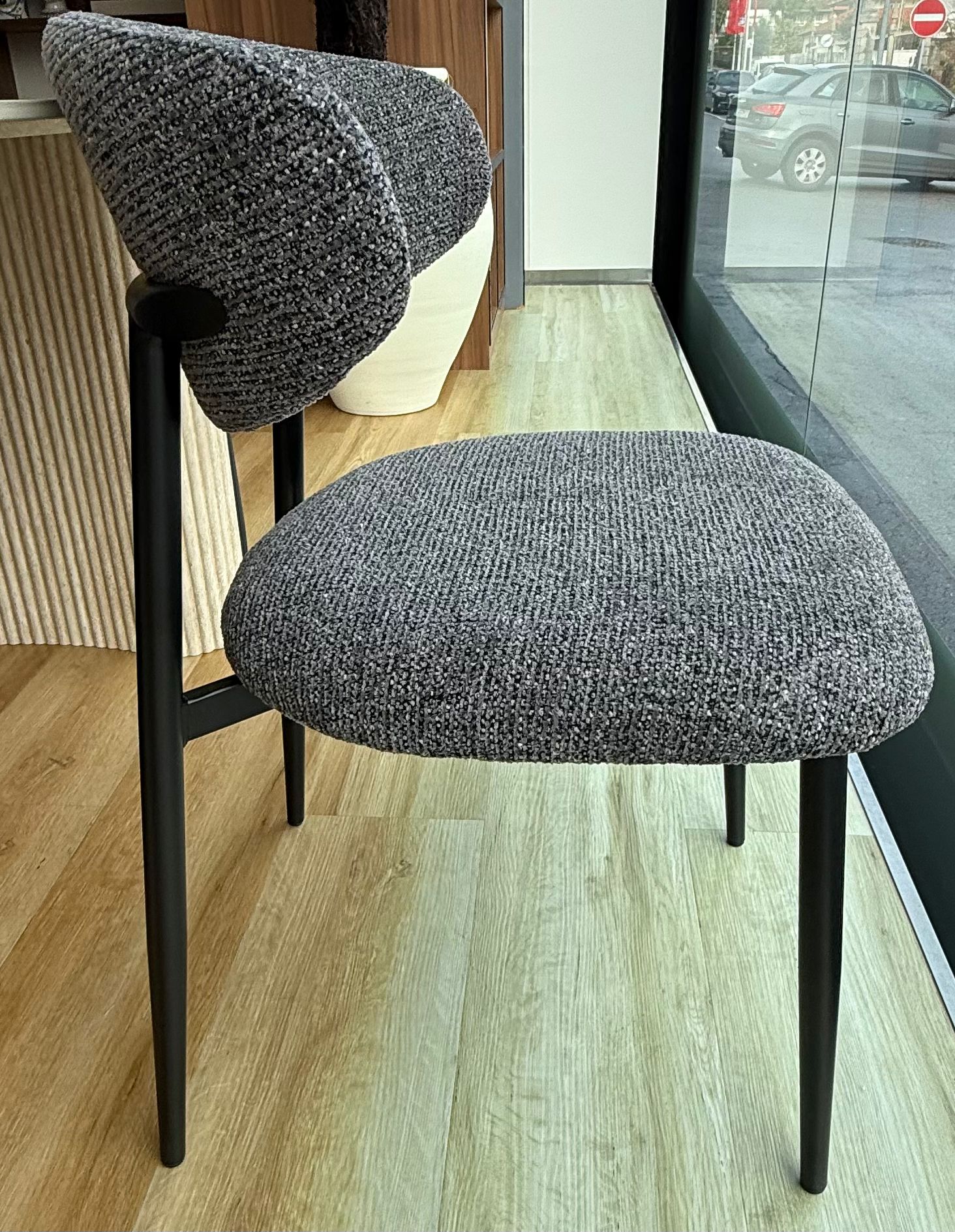 Cadeira Estofada - 145€/Uni (Conj. 6 unidades)