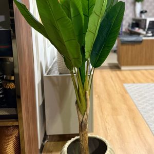 Planta Bananeira - 1.50 Mts Bonita planta artificial de excelente qualidade Aspeto Natural