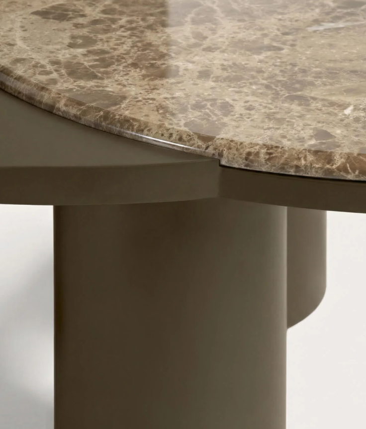 Mesa Centro Orgânica Mármore