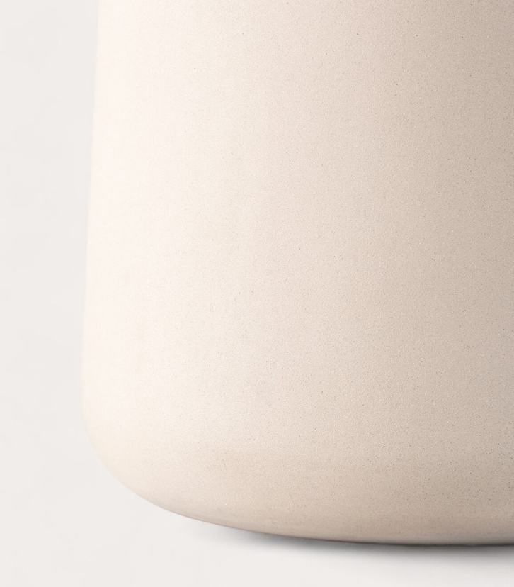 Vaso/Floreira em Betão e Madeira