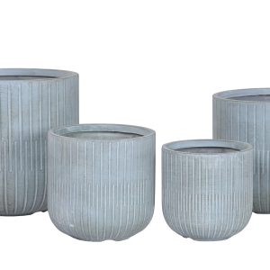 Conjunto 4 Vasos em Cimento e Fibra de Vidro Muito bonito este conjunto de 4 vasos, apropriados também para exterior